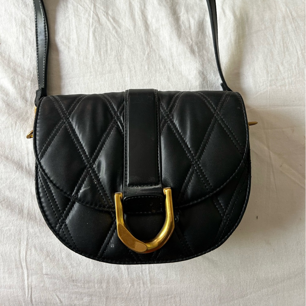 Charles and Keith black shoulder purse never used